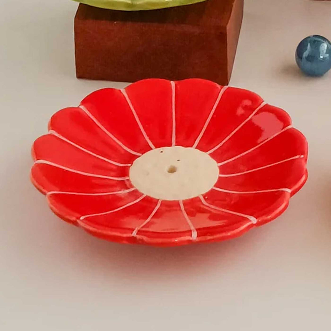 Handmade Daisy Delight Design Ceramic Incense Stick Holder