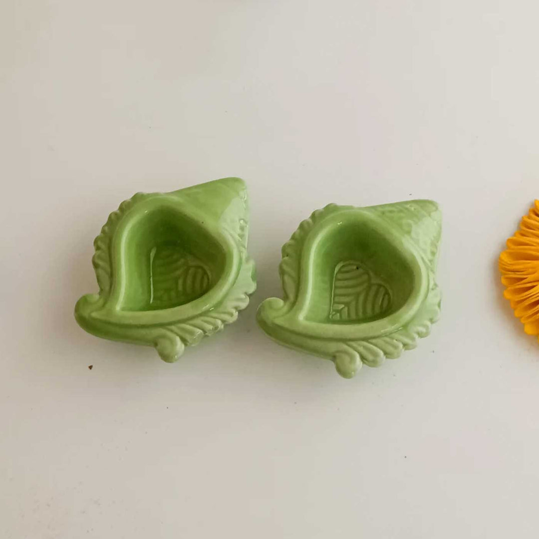 Set of 2 | Handmade Shankh Shape Ceramic Oil Lamp / Diya