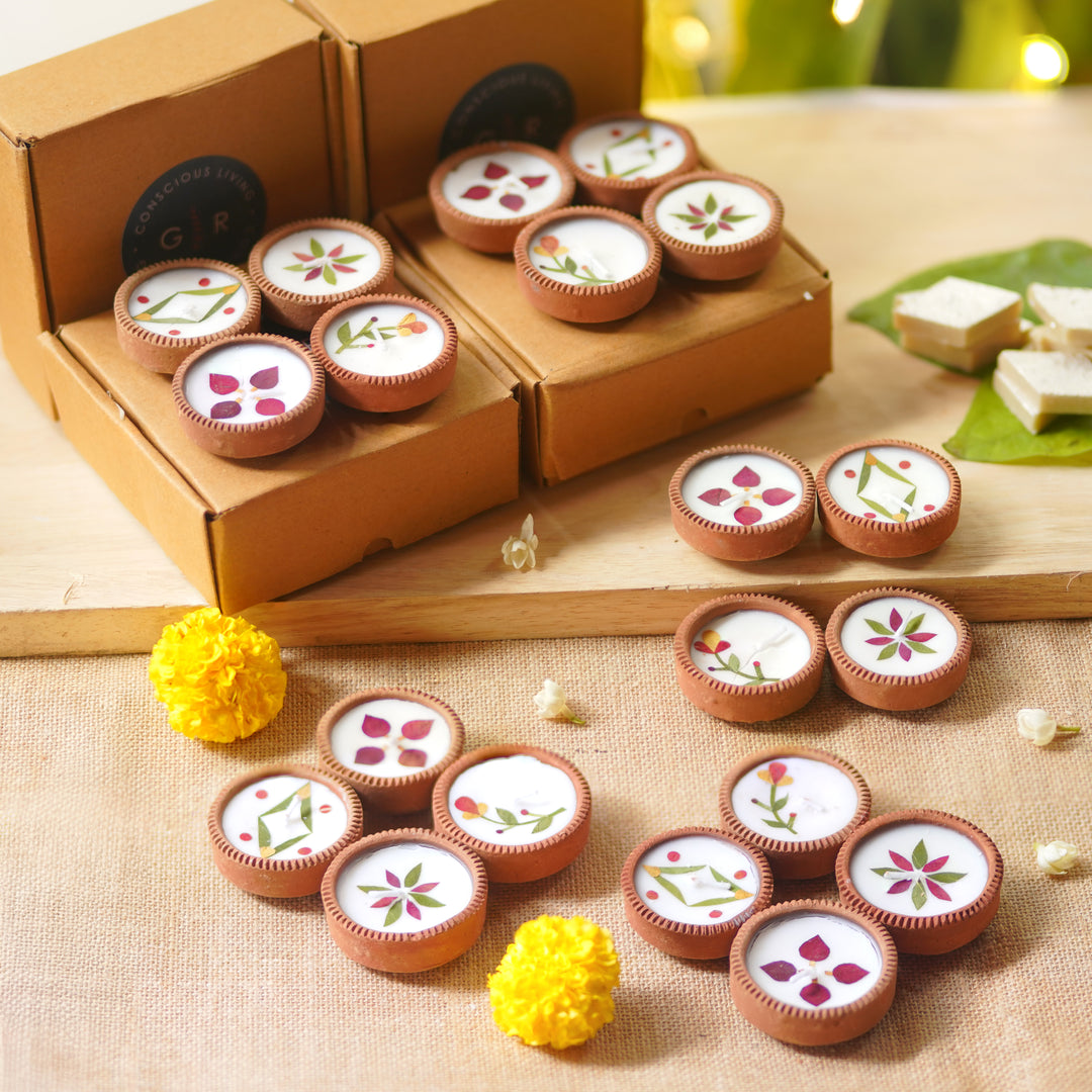 Handmade Pressed Flower Soy Wax & Earthen Festive 1 Inch Diyas