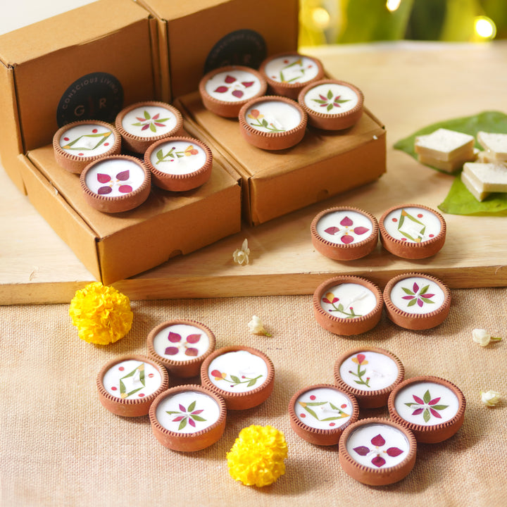 Handmade Pressed Flower Soy Wax & Earthen Festive 1 Inch Diyas