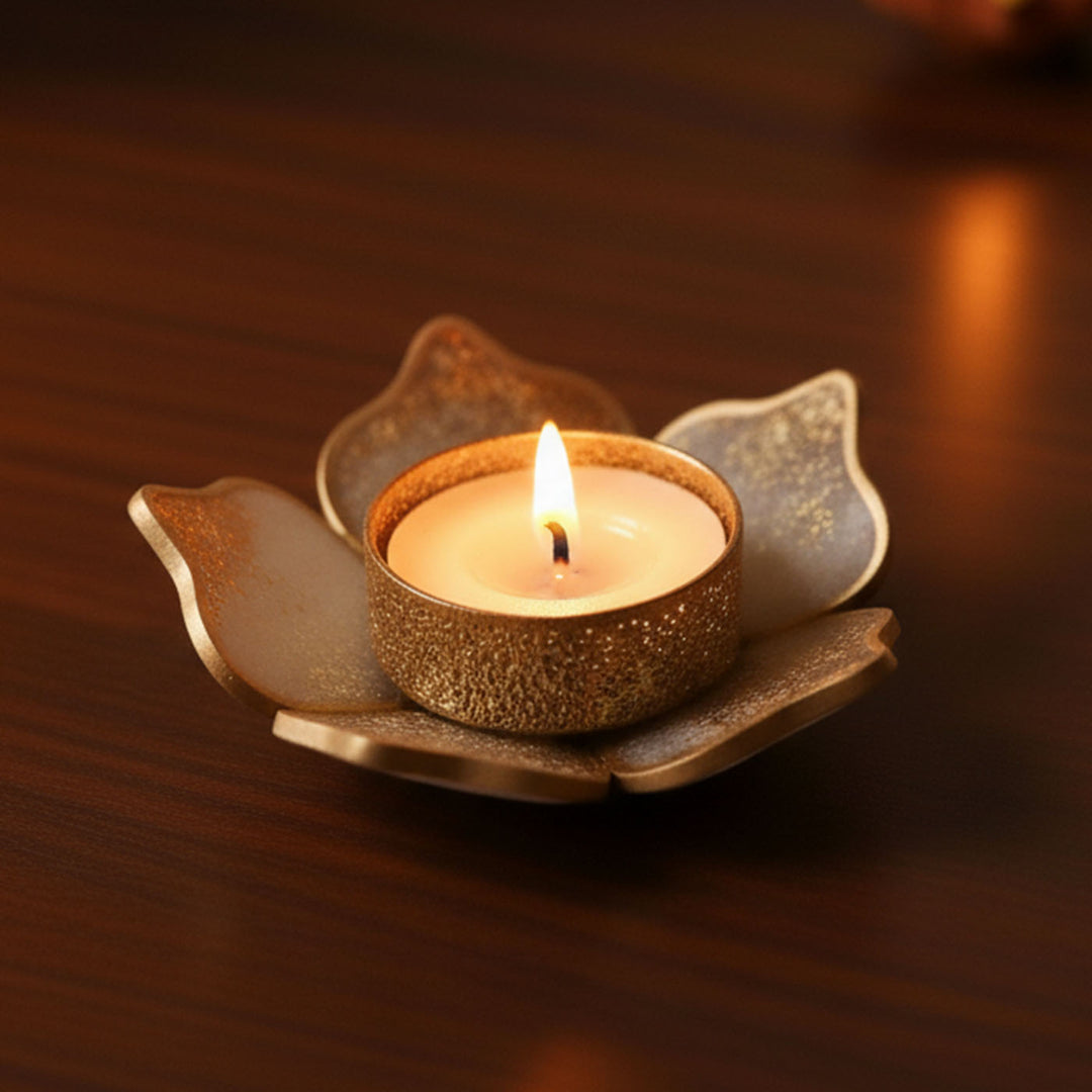 Handmade White Flower Shaped Resin Tealight Holder