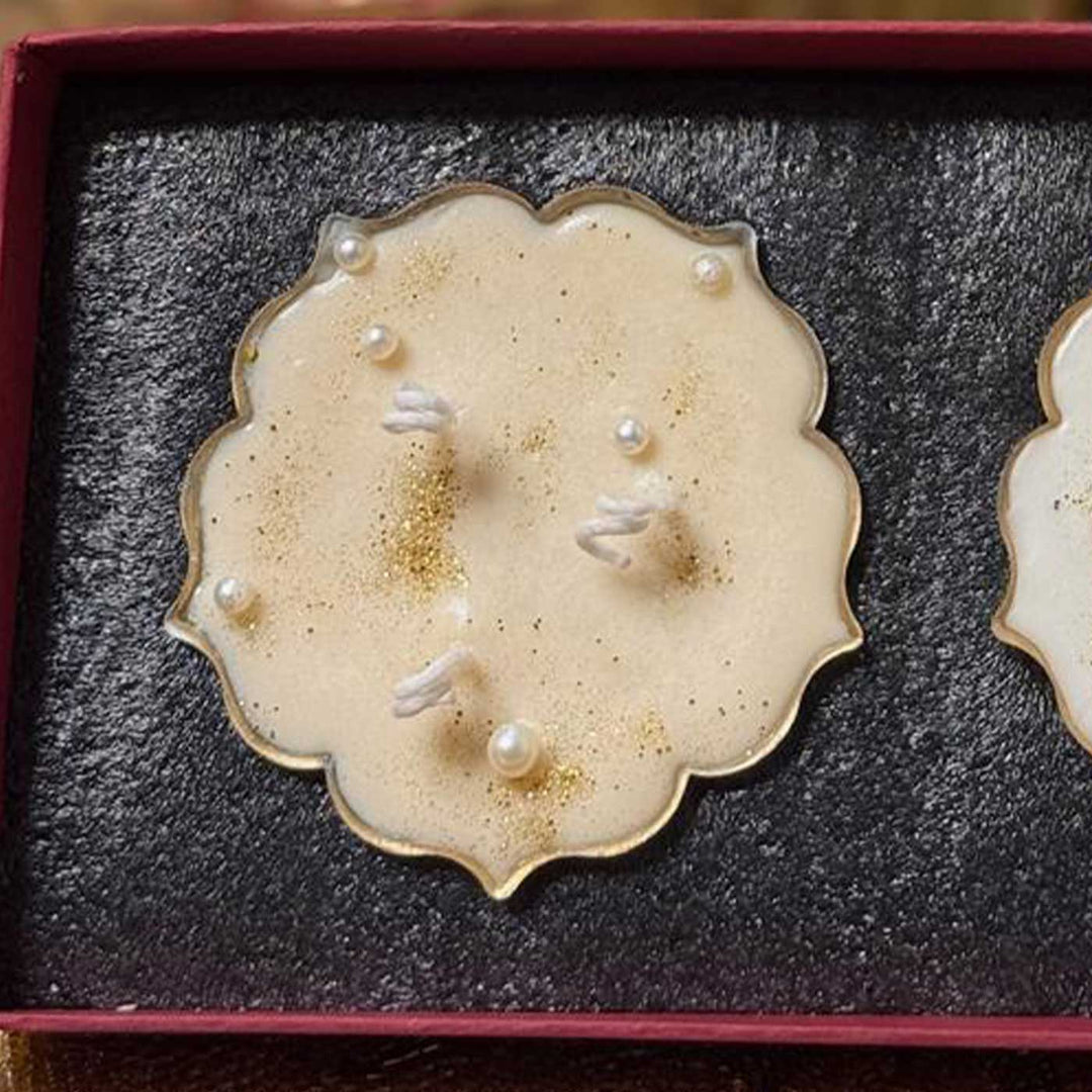 2 Pc | Handmade Pearl And Gold Soy Wax Scented Urli Candle