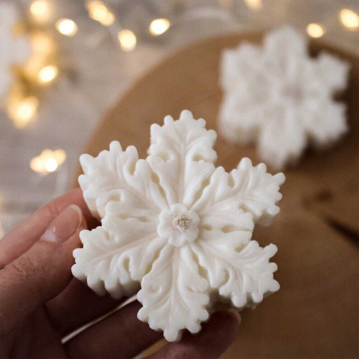 Handmade Snowflake Scented Soy Wax Candle For Christmas Decoration | Set Of 2