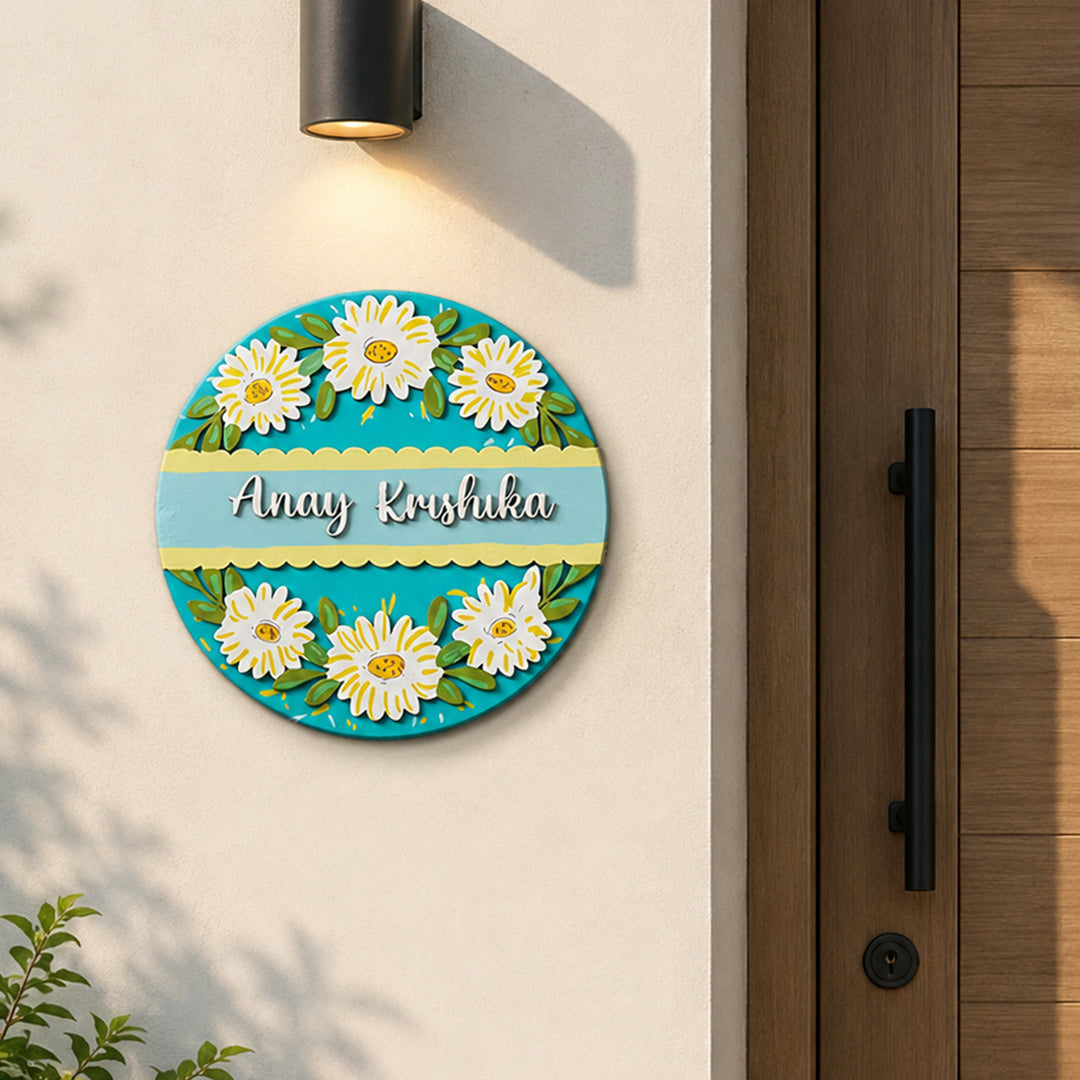 Personalised White Daisy Round Wooden Name Plate