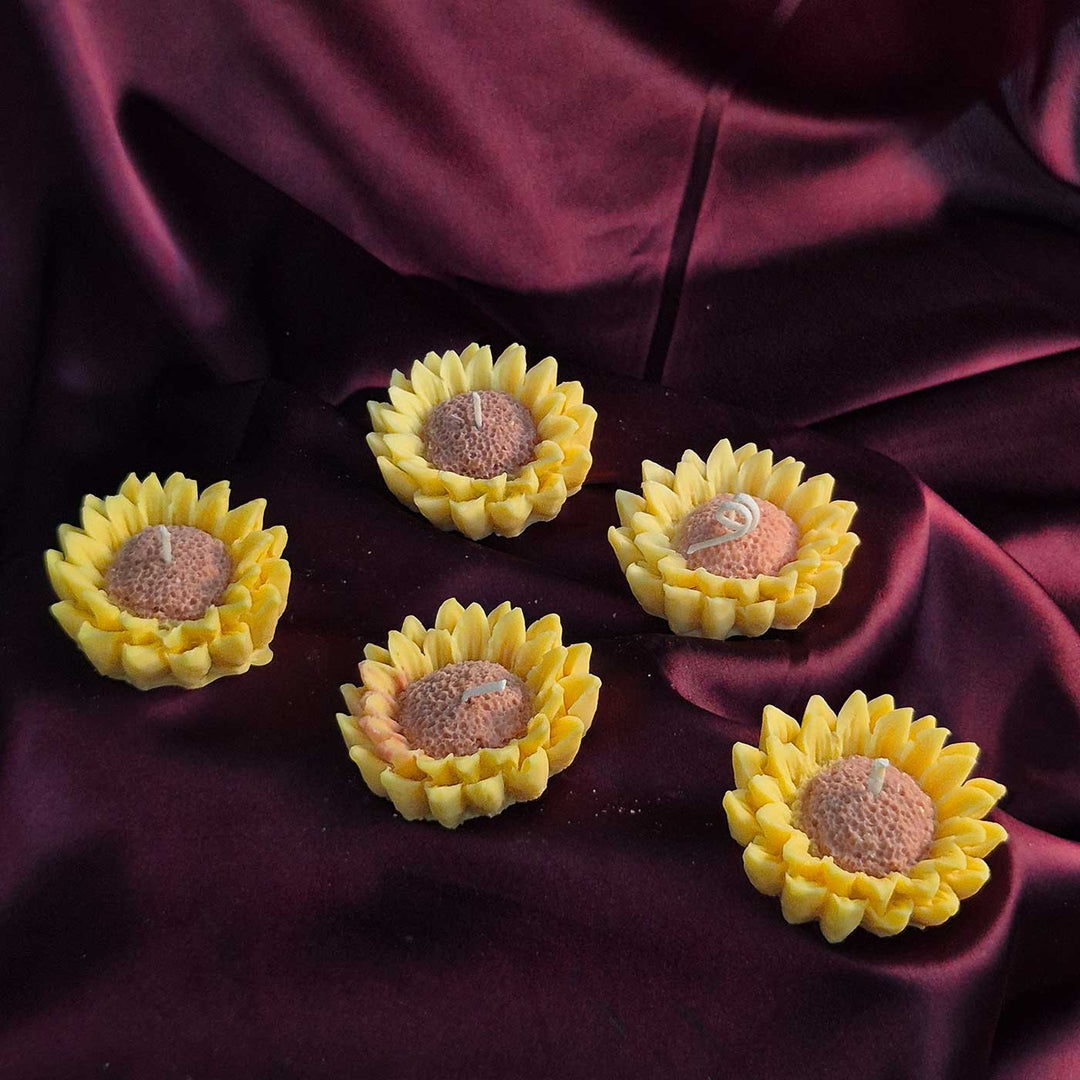 Set of 5 | Handmade Big Sunflower Floating Soy Wax Scented Candle