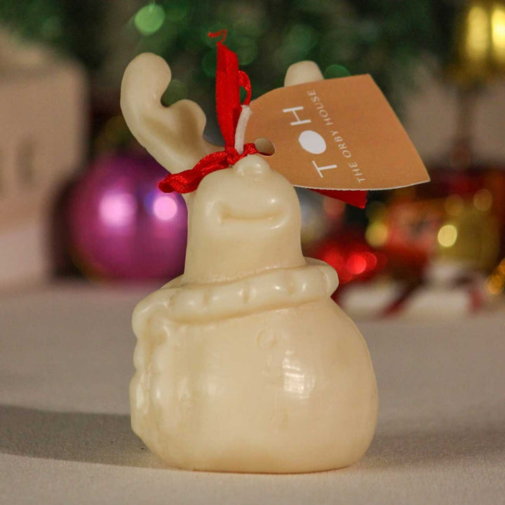 Handmade Xmas Holiday Special Reindeer Pillar Candles For Christmas Decoration