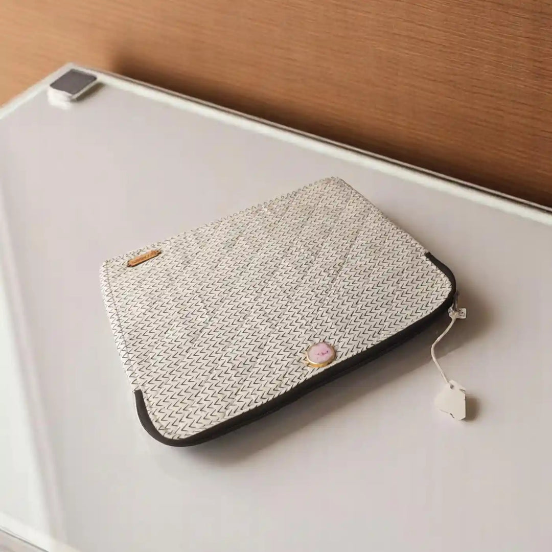 Black And White Ecofriendly Cotton Durable & Stylish Laptop Sleeve With Agate Accent | 14 x 11 inch