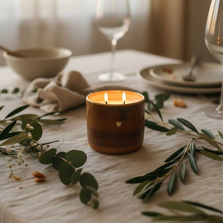 Handmade Muse Heart Etched Ceramic Jar Soy Wax Candle With Sandal & Sea Salt Fragrance