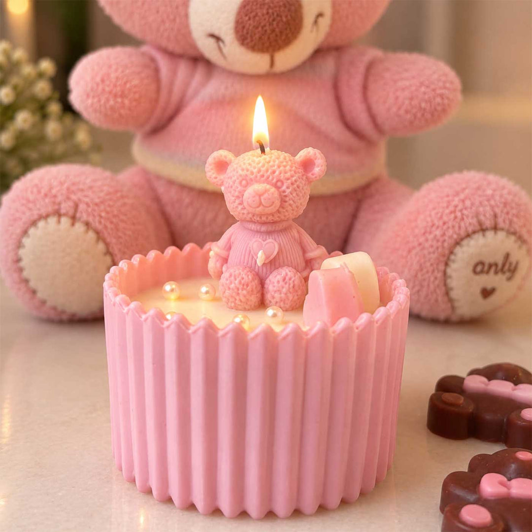 Handmade Little Hug Teddy Soy Wax Glass Jar Candle For Baby Shower Gifting