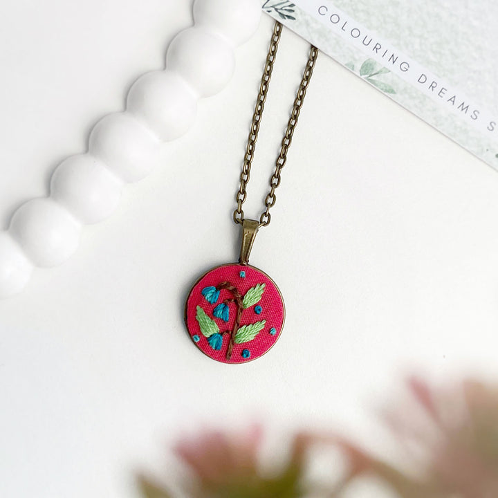 Hand Embroidered Teal Memoir Antique Finish Necklace