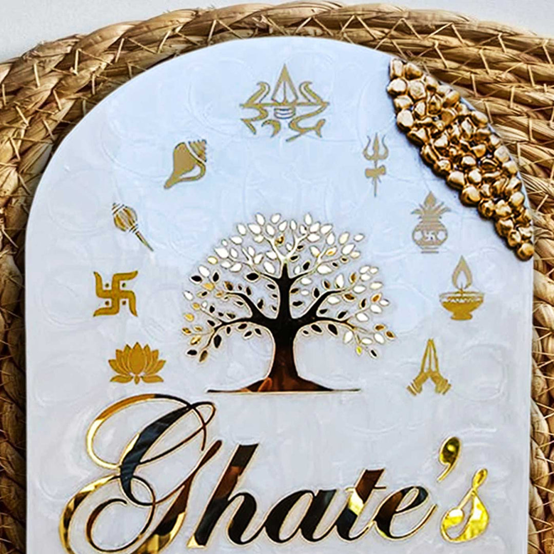 White And Gold Oval Resin Name Plate | With Acrylic Letters