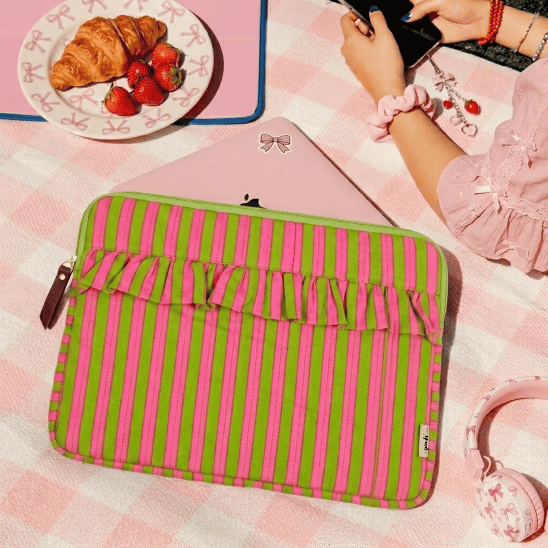 "Elenor" Ruffled Laptop Sleeve With Cushioned Padding For Women | Thin Stripes