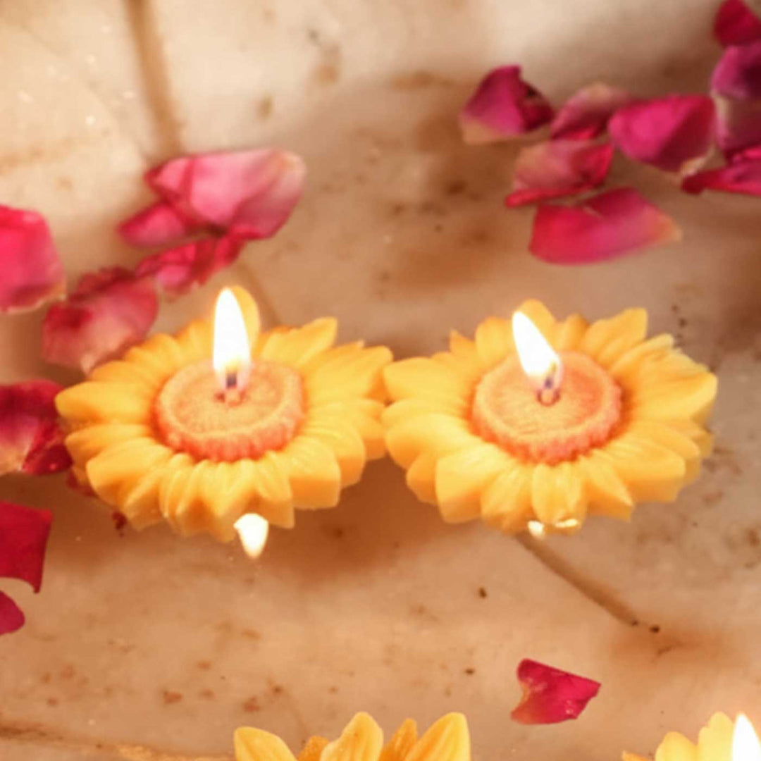 Set of 5 | Handmade Small Sunflower Floating Soy Wax Scented Candle