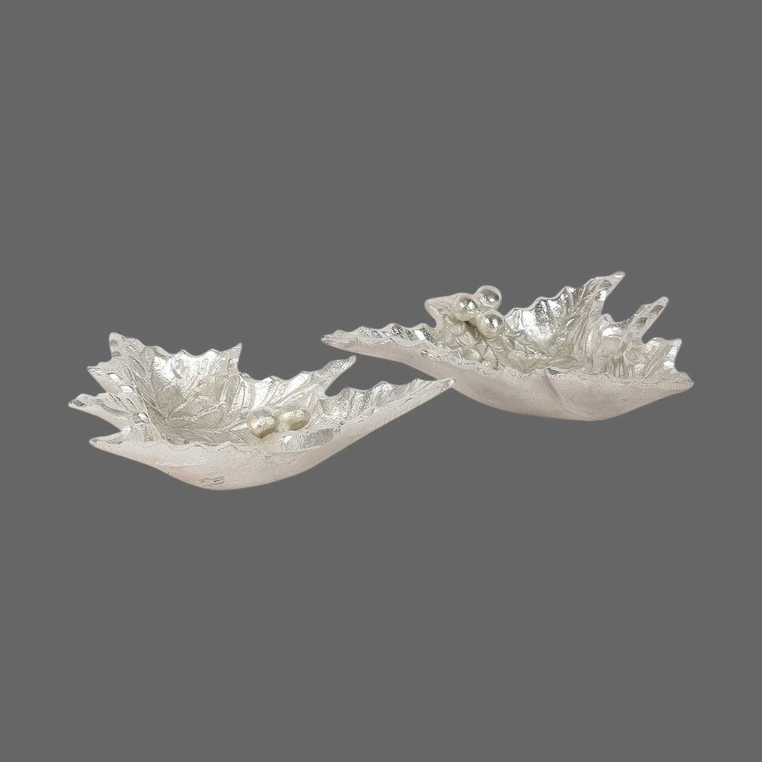 Handmade Christmas Leaf Shaped Platters | Set Of 2