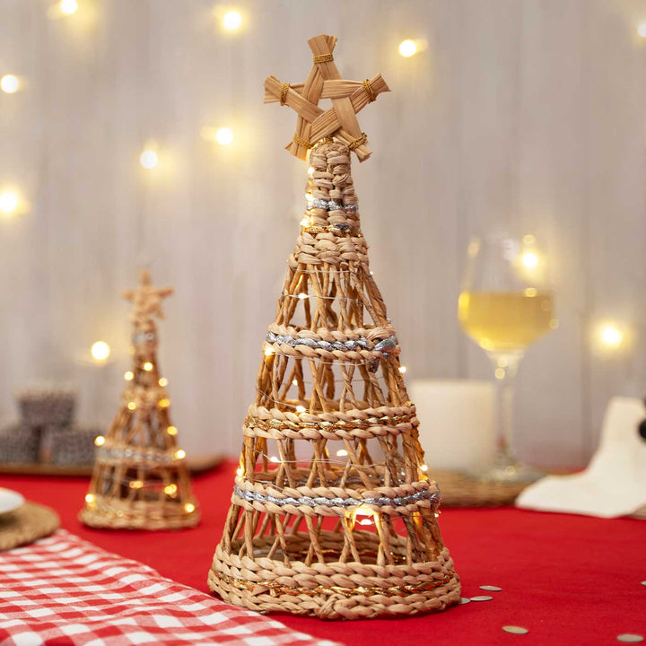 Handmade Banana Bark And Rope Star Top Pine Tree Christmas Ornaments With Lights