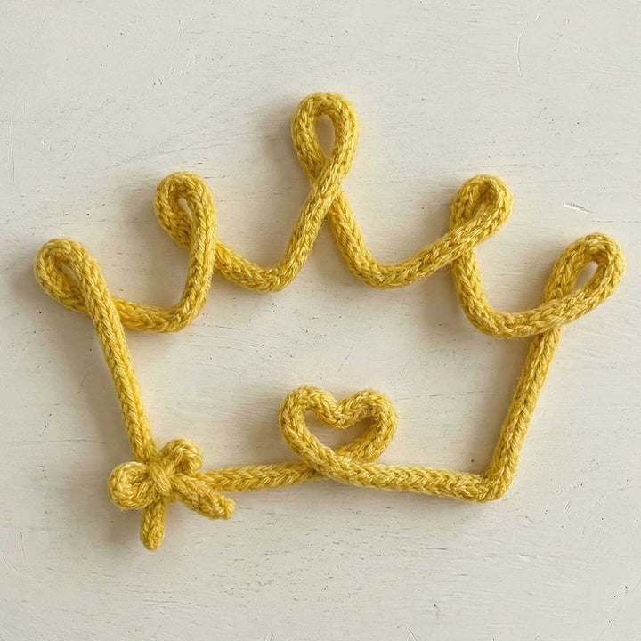 Handmade Knitted Wire Crown Hanging For Kids Room Decoration