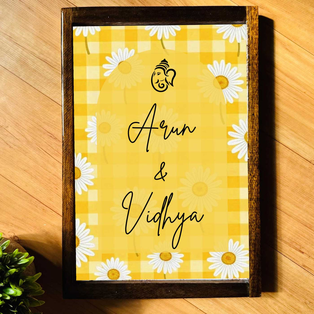 Daisy Floral Vintage Personalized Resin Wooden Frame Name Plate