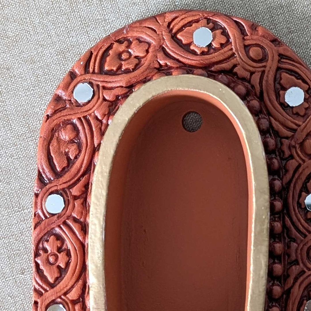 Hand-Painted "Mirror & Mitti" Arch Jharokha Terracotta Wall Decor Tealight Holder With Mirror Work For Festive Decor