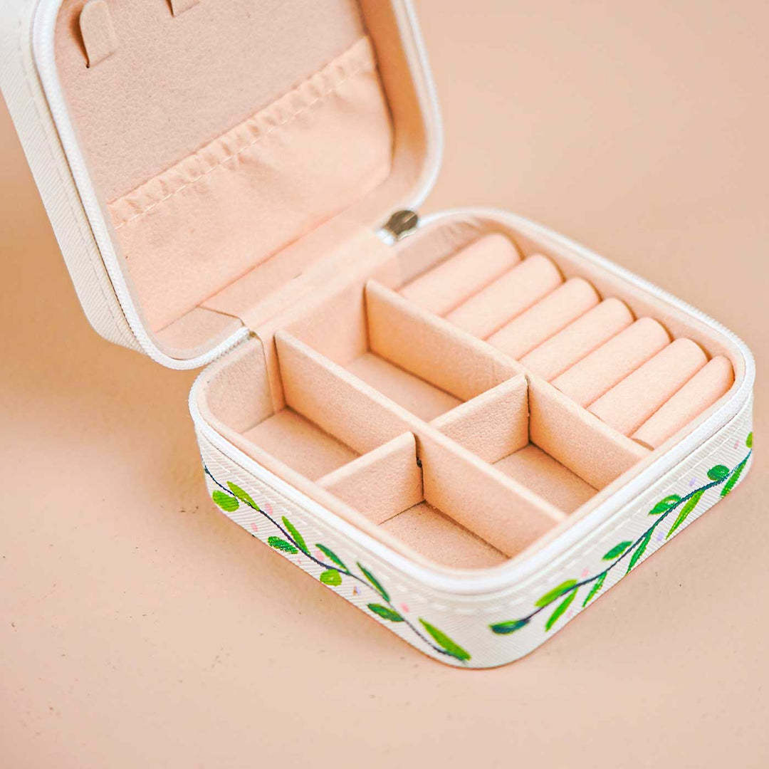 Personalized Handmade Leafy Theme Leather Jewellery Box