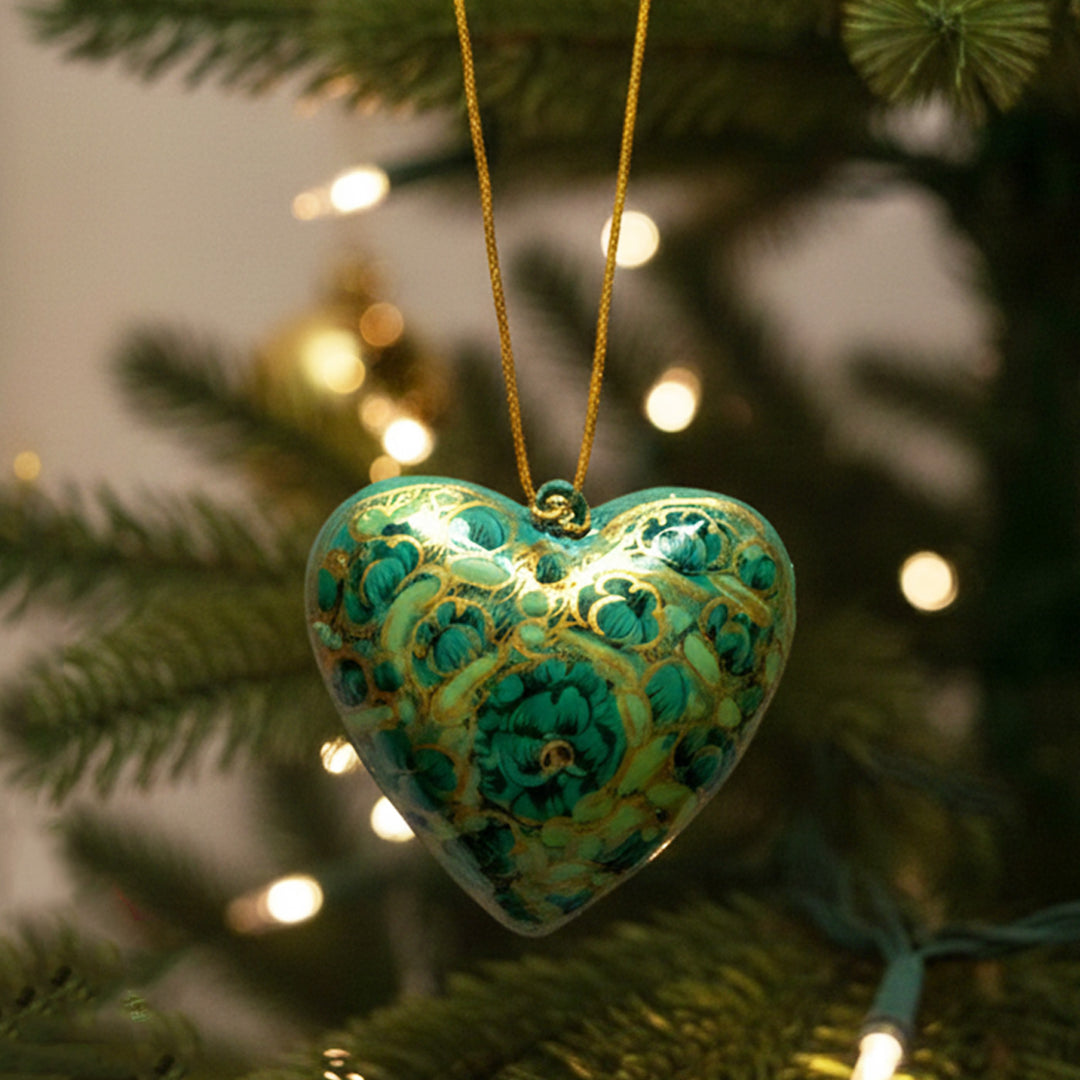 Handmade Paper Mache Heart Ornament For Christmas Decoration