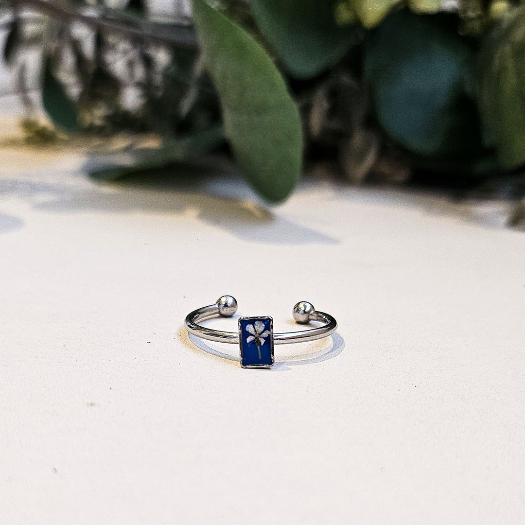 Handmade Pressed Blue Flower Art Resin Ring With Origami Ring Box