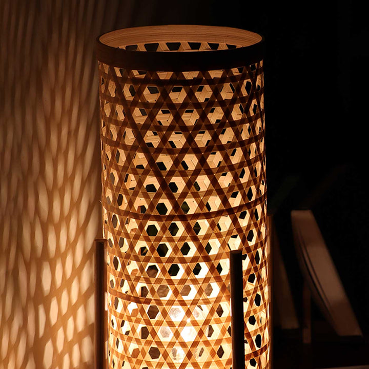 Handmade Bamboo Weaving Midnight Design Table Lamp