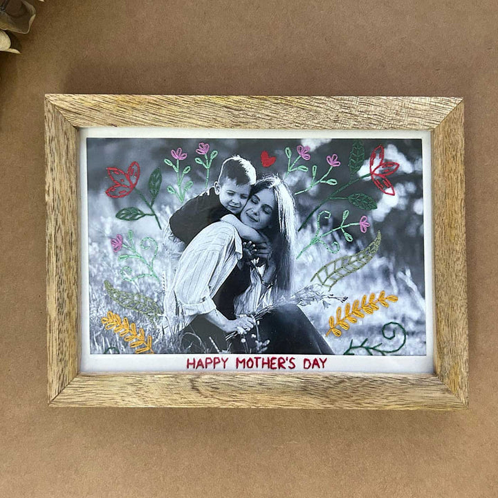 Photo Personalized Floral Embroidery Theme Wooden Photo Frame