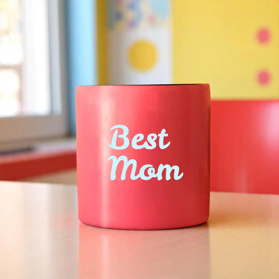 Customized Hand-Painted Best Mom Theme Terracotta Planter