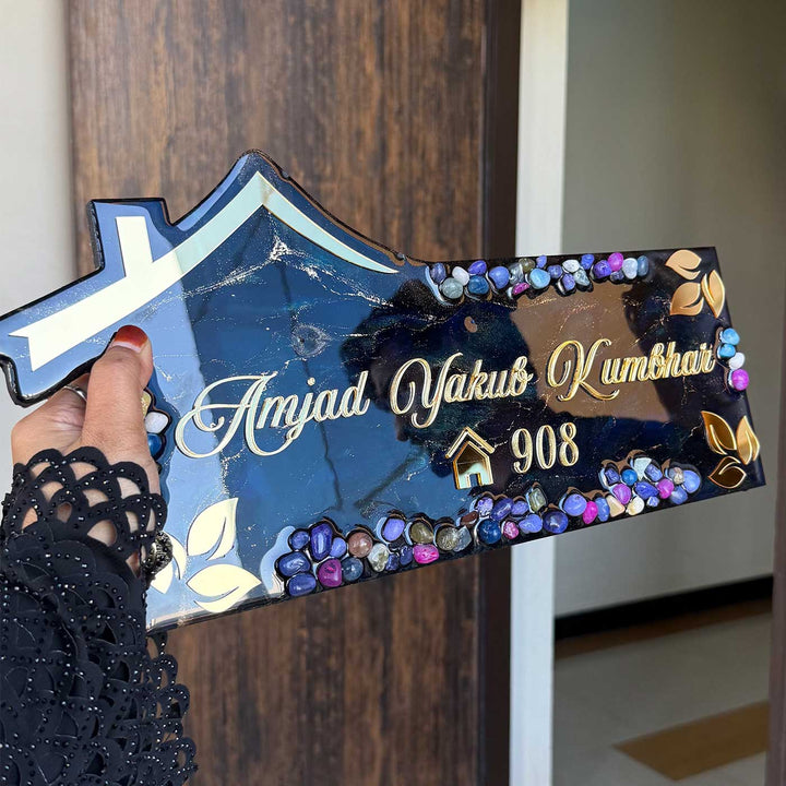 Personalized Handcrafted House Theme Resin MDF Name Plate For Home