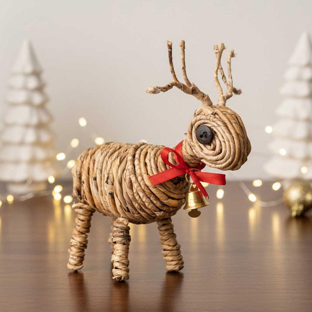 Handmade Banana Rope Reindeer Figurine Nativity Christmas Ornaments