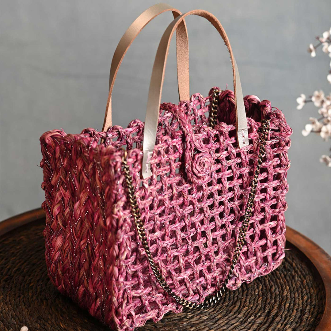 Handmade Grass Woven Boxed Metal Chain Strap Sabai Mesh Sling Bag