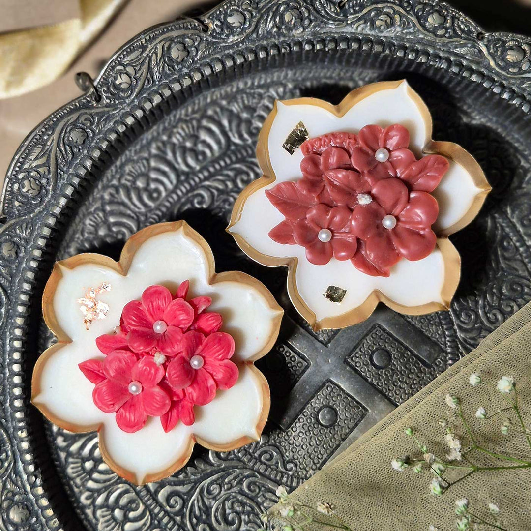 Set Of 2 | Handmade Phool Design Floral Decoration Soy Wax Scented Candle