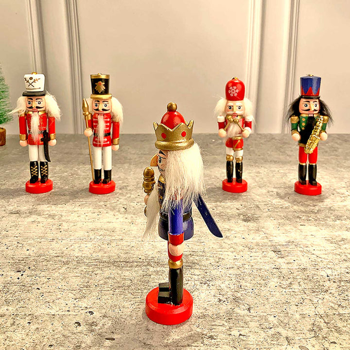 Royal Themed Nutcrackers Wooden Decor For Christmas Table Decoration | Set Of 5