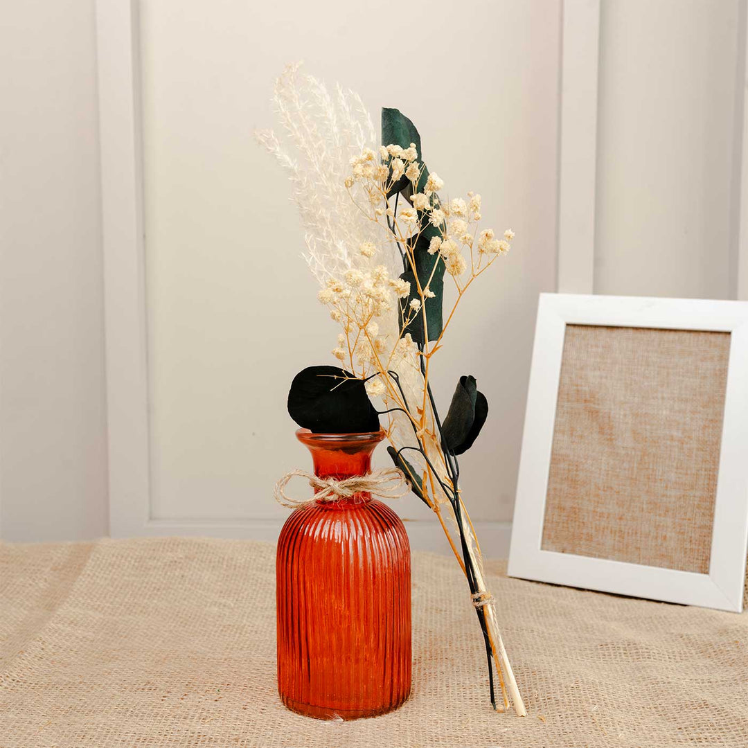 Amber Haven Porcelain Vase With Dried Flower Bunch