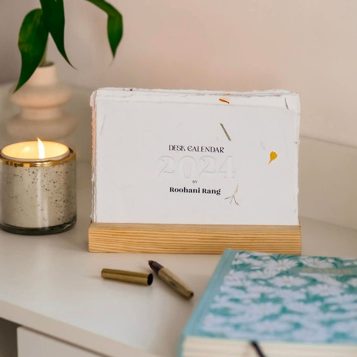2025 Sustainable Pressed Flower Annual Desk Calendar
