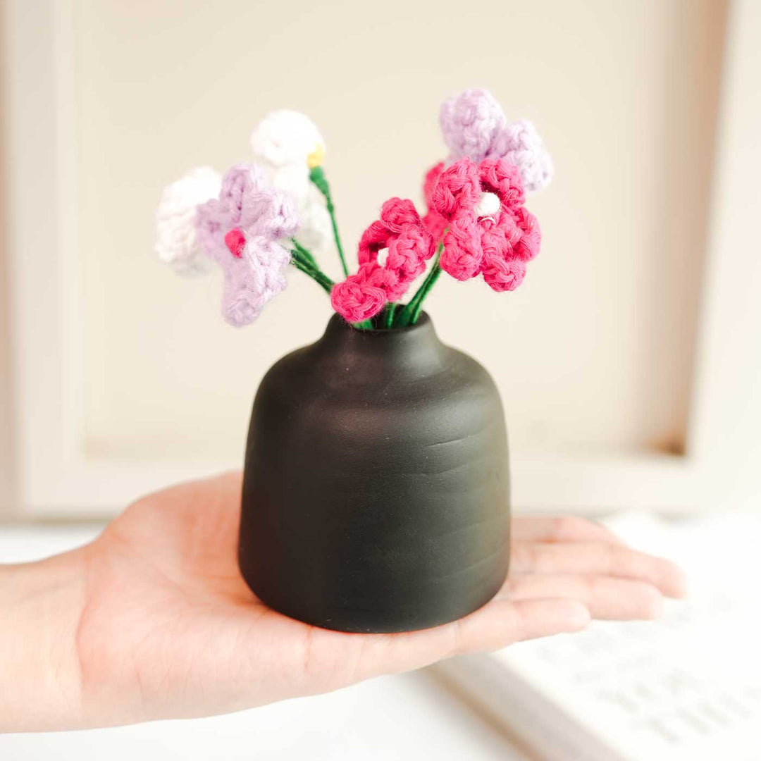 Handmade Crochet Mini Daisies With Black Bud Ceramic Vase