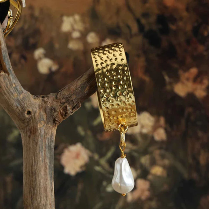 Statement Victoria Pearl & 18k Gold Plated Brass Ponytail Cuff Hair Tie