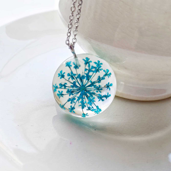 Blue Anne Preserved Flower Round Stainless Steel Necklace