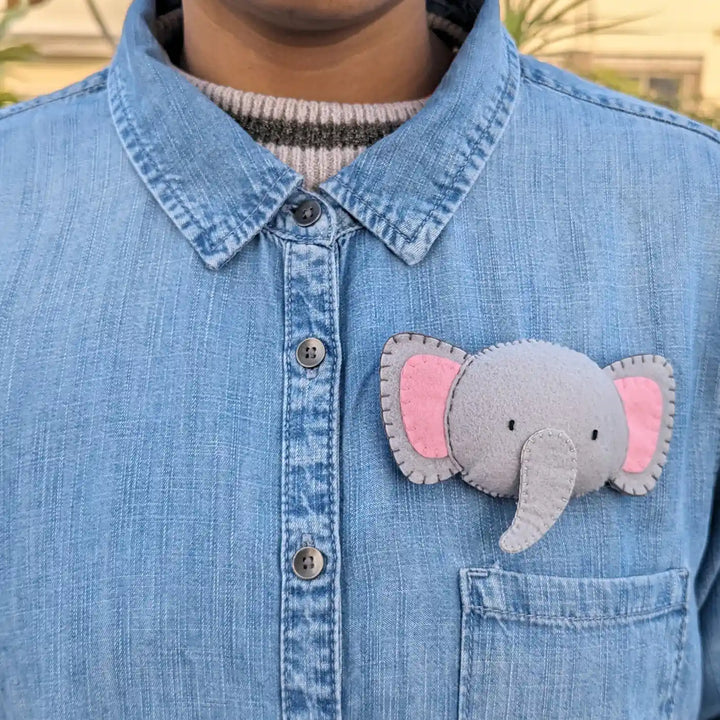 Handmade Elephant & Giraffe Theme Felt Brooches | Set Of 2