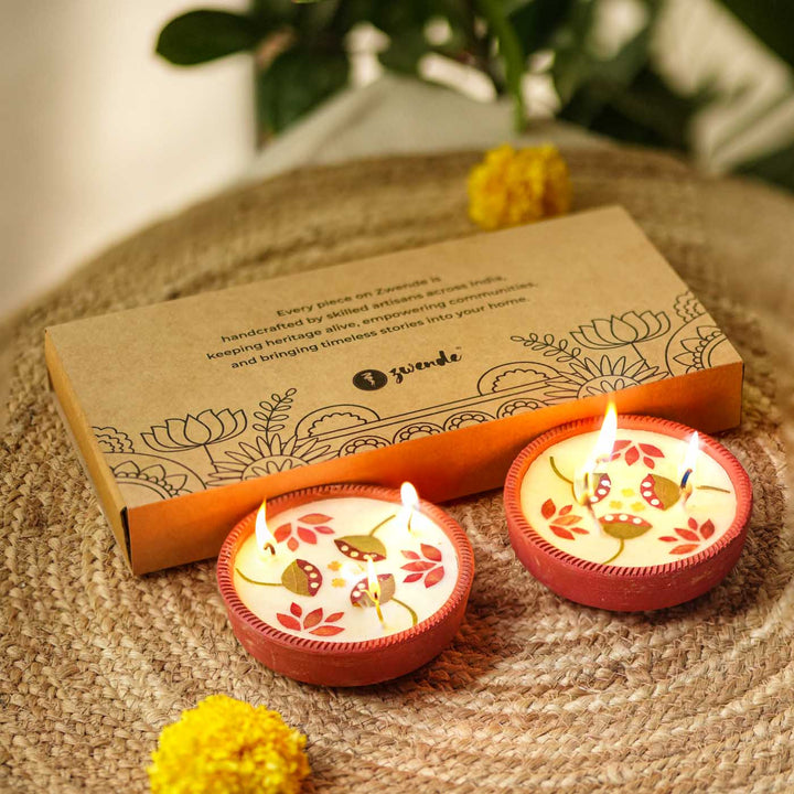 Set of 2 | Soy Wax & Dry Flower Terracota Tealight Diyas