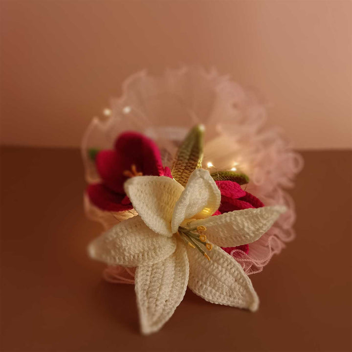 Handmade Crochet Vanilla Dawn Flower Bouquet With Lights | Includes Photo & Greeting Card