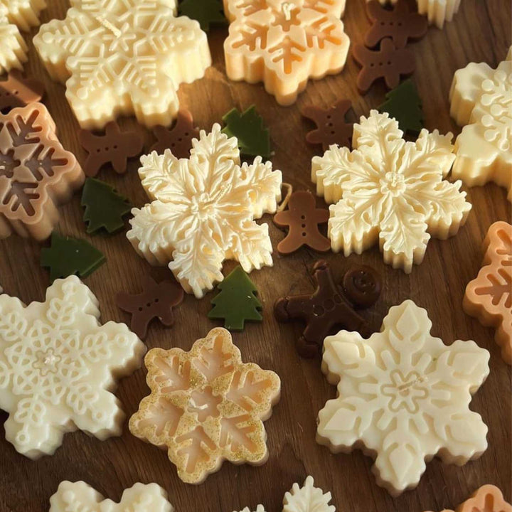 Handmade Snowflake Scented Soy Wax Candle For Christmas Decoration | Set Of 2