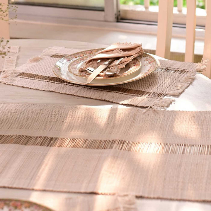 Hand Woven Single Striped Madhurkati Table Runner & Table Mat
