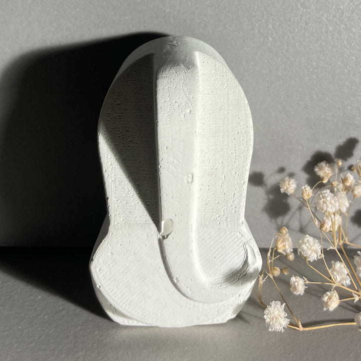 Handmade Solaria Concrete Gift Hamper | Includes 1 Pebble Candle Holder, 1 Small Ganesha, 1 Succulent, 1 Mini Base