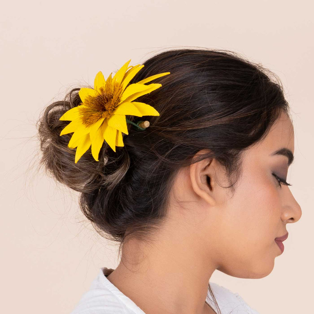 Handmade Sunflower Design Bamboo Bunstick
