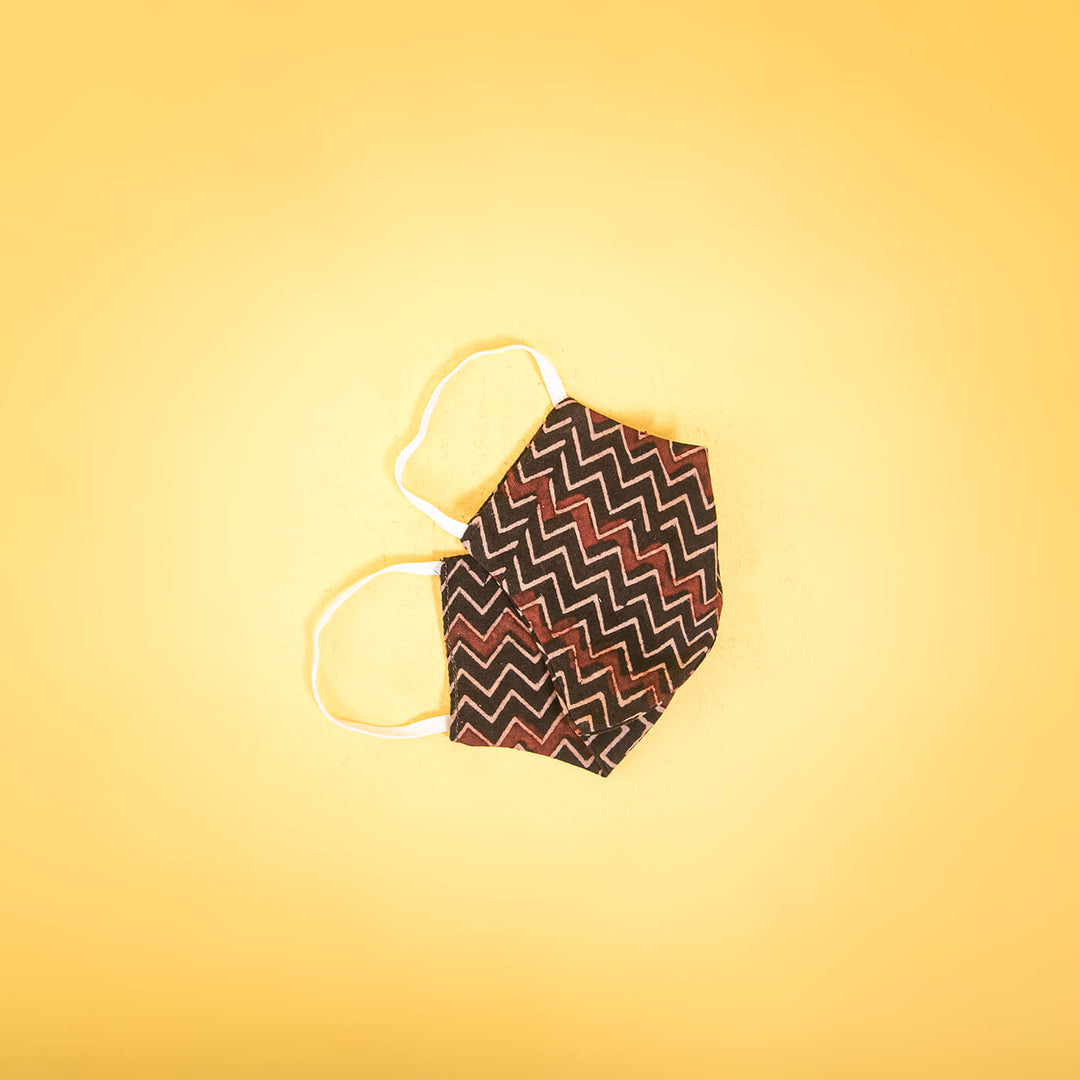Zig-zag Black Fabric Mask - Kids