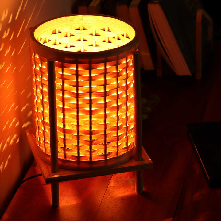 Handmade Bamboo Weaving Sunrise Design Table Lamp
