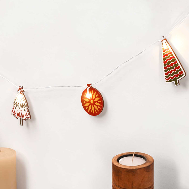 Decorative Pine Wood Bobble & Christmas Tree Fairy Light