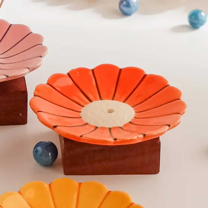 Handmade Daisy Delight Design Ceramic Incense Stick Holder