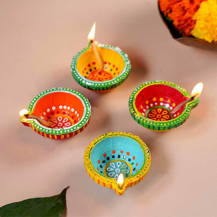 Set of 20 | Handmade Small Round Clay Oil Lamp / Diya